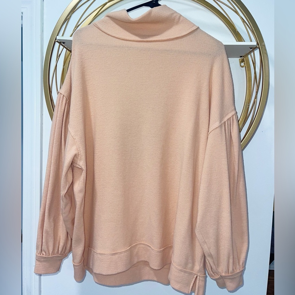 We The Free Sweater - Peach
